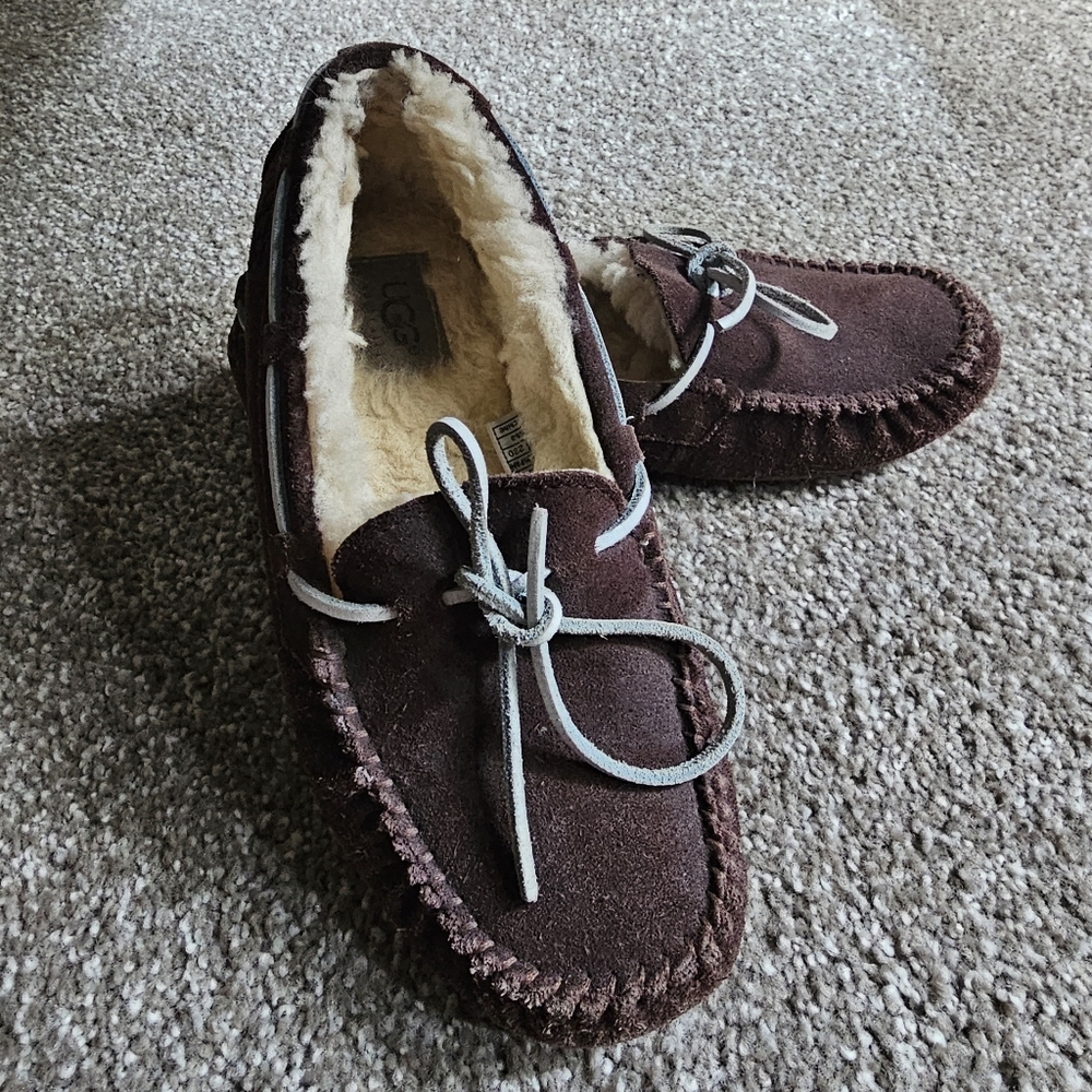Ugg Dakota Brown Moccasin